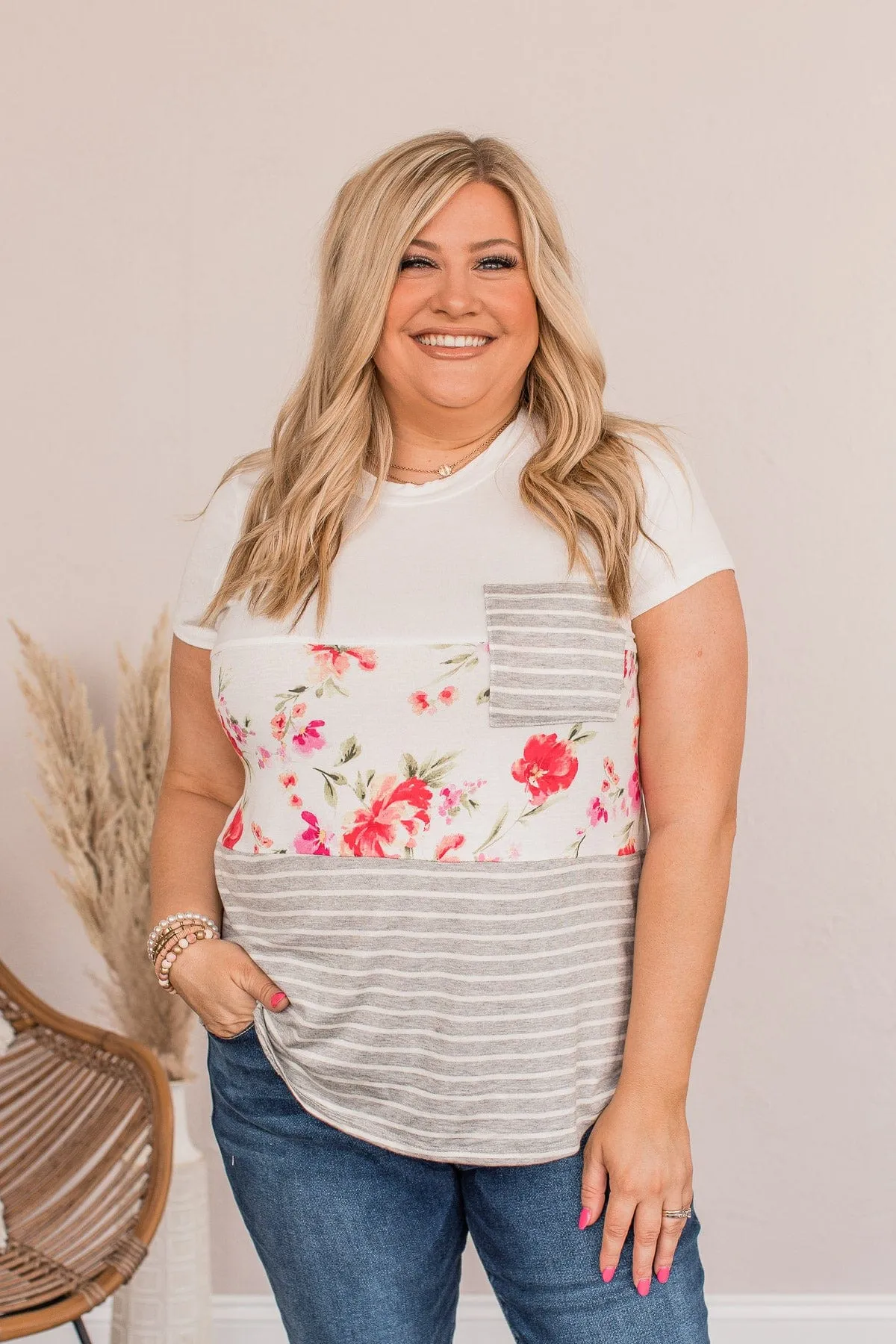 Days of Glory Patterned Top- White & Heather Gray