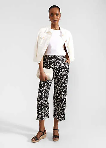 HOBBS Eve Crop Trousers | Grattan