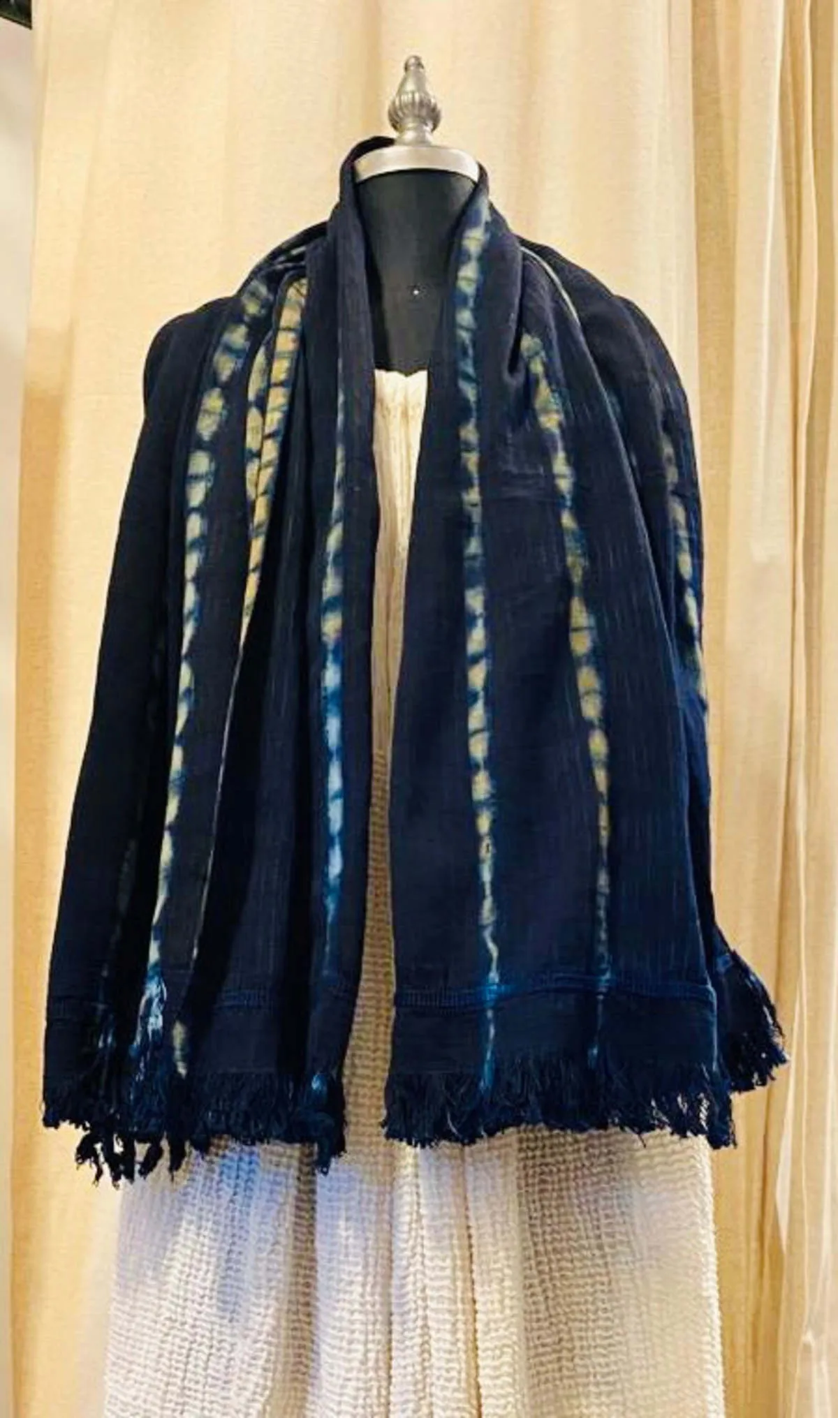 Indigo Vintage handloomed scarf