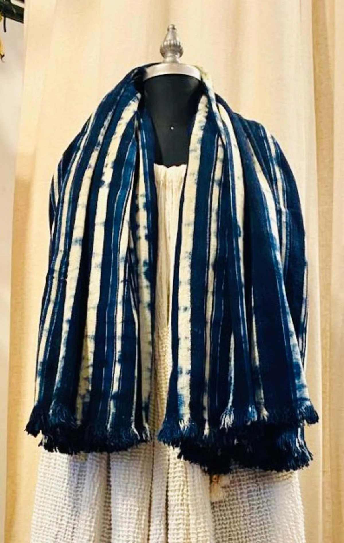 Indigo Vintage handloomed scarf