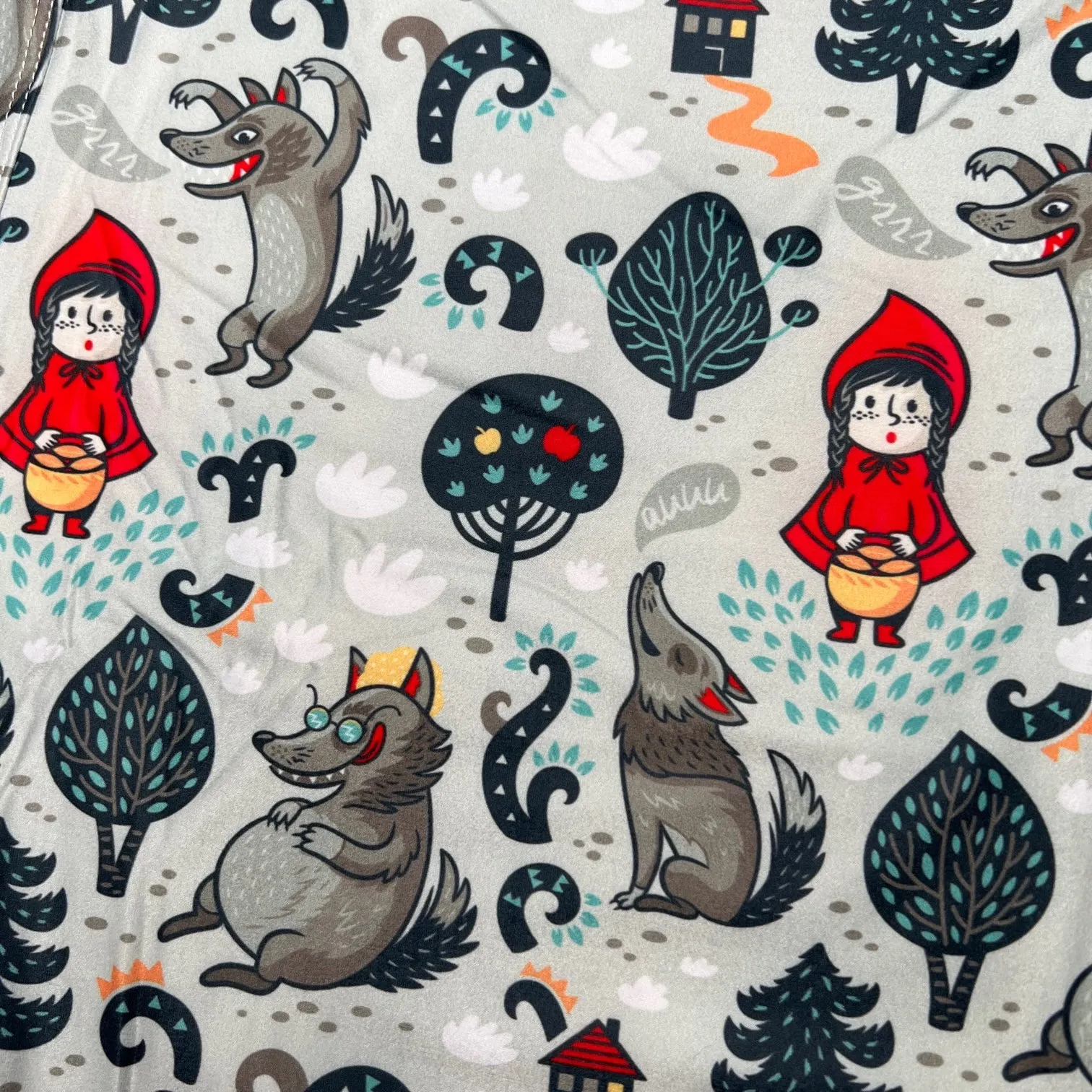 Little Red & The Wolf Soft Leggings