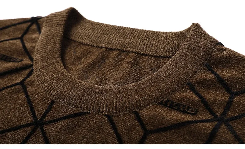 Men's Winter Black Color Flat Knitted O-Neck Thick Warm Pullover