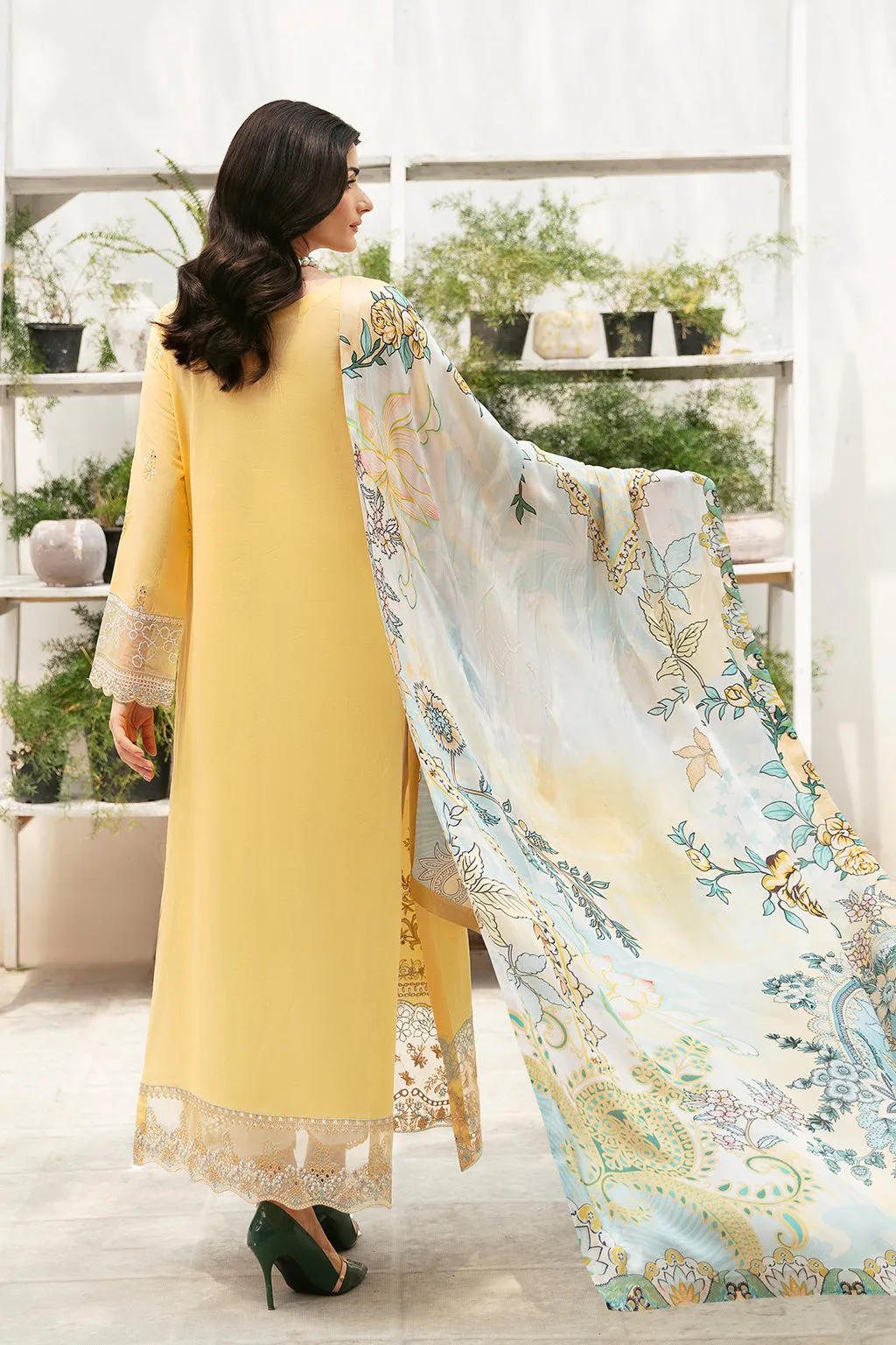 Ramsha Andaaz Vol-09 Embroidered Luxury Lawn Unstitched 3Pc Suit Z-910