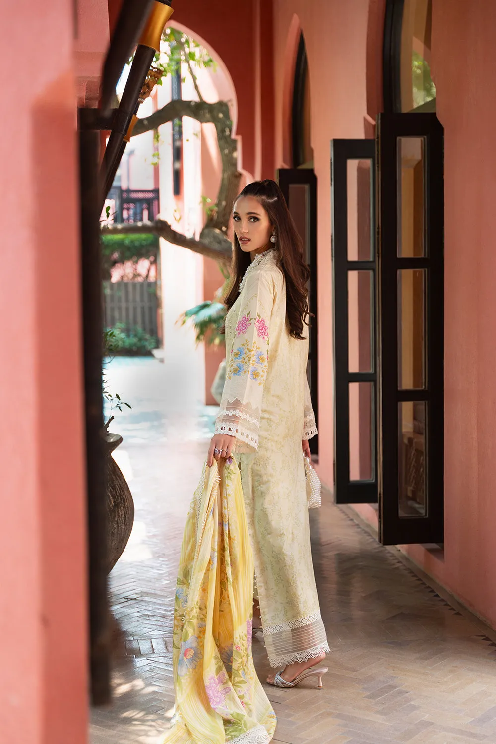 Saira Rizwan Embroidered Lawn Unstitched 3Pc Suit SRLL2-24-05 Kate