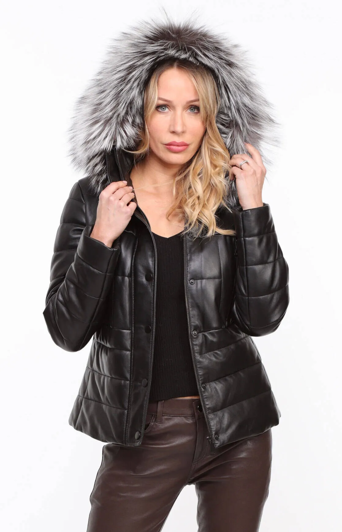 Women's black hooded down jacket \virginie\